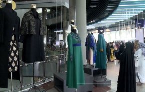 شاهد.. انطلاق مهرجان فجر الدولي للموضة والأزياء في طهران