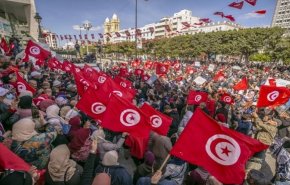 ادامه اعتراضات به پیش نویس قانون اساسی جدید تونس
