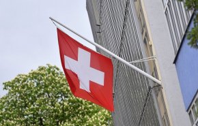 بنك سويسري يوقف الحساب البنكي لممثل روسيا الدائم لدى الأمم المتحدة