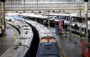 إضراب واسع النطاق يعطل حركة القطارات في بريطانيا 