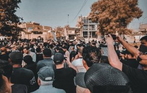 گزارش خبرنگار العالم از تظاهرات مردم عراق پشت دیوارهای منطقه سبز