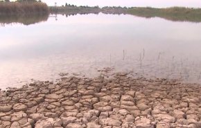 صحيفة فرنسية تحذر من خطر جفاف نهر الفرات 