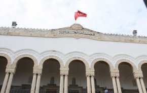 دادگاهی در تونس حذف قضات را به دست رئیس جمهور متوقف کرد