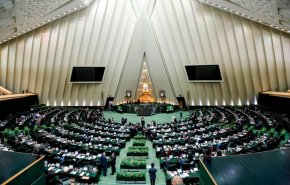 ماذا جرى في الاجتماع المغلق للبرلمان الإيراني لمناقشة المفاوضات النووية؟