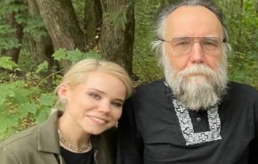 شاهد فيديو عن مقتل ابنة المفكر الروسي دوغين بانفجار سيارة !
