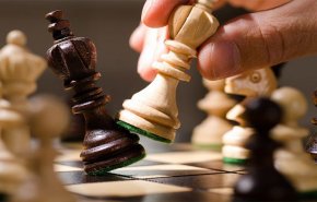 بطلة شطرنج لبنانية ترفض التطبيع مع الكيان المؤقت