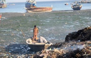 صنعاء: ائتلاف سعودی، منابع آبی غرب یمن را به مواد رادیواکتیو آلوده کرد