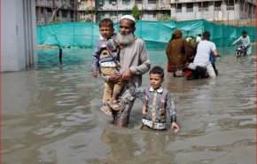 امطار موسمية بباكستان مدمرة لم تبق لا حجر ولا شجر!