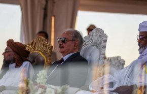 حفتر يهدد ساسة ليبيا.. هل تشتعل حرب جديدة؟