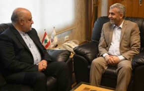 وزير العمل اللبناني والسفير الإيراني يبحثان العلاقات الثنائية بين البلدين