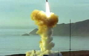 ارتش آمریکا موشک قاره پیما آزمایش می‌کند 