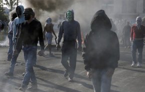 خبراء: الجيل الفلسطيني الجديد لا يثق بأي مسار سياسي ويحتضن المقاومة المسلحة