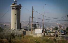 اصابة عدد من جنود االاحتلال جراء عمل بطولي أجراه شاب فلسطيني في برج عسكري