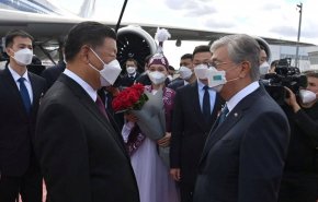 رئيس الصين يصل كازاخستان في أول جولة خارجية منذ 2020