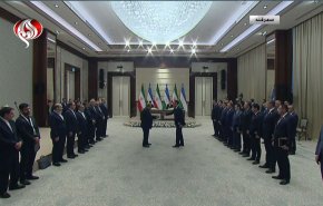 طهران وطاشقند توقعان 17 وثيقة للتعاون الثنائي 