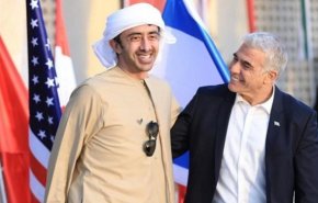 وزير الخارجية الإماراتي يصل تل أبيب في زيارة رسمية

