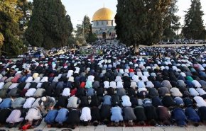 60 هزار فلسطینی در نماز جمعه مسجد الاقصی شرکت کردند