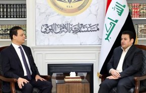 الأعرجي والسفير المصري يناقشان آفاق التعاون لمكافحة الإرهاب