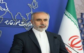 طهران تؤكد أن مخطط واشنطن بتخفيف حظر الاتصالات لن يمر دون رد 