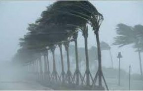 إعلان حالة الطوارئ في فلوريدا مع اقتراب العاصفة ' إيان '