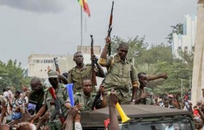 غرائب وحقائق الانقلابات العسكرية في غرب ووسط أفريقيا