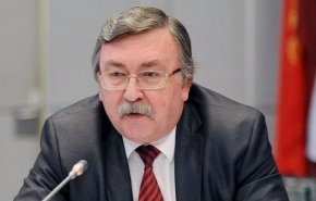 أوليانوف يتوقع استئناف المفاوضات النووية الشهر المقبل