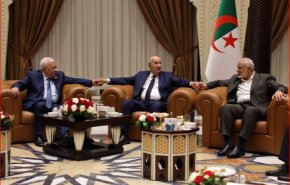 ما العامل المهم الذي يدفع لمصالحة فلسطينية بالجزائر؟