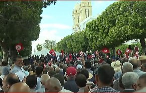 شاهد: جبهة الخلاص تطالب بتنحي الرئيس التونسي