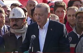 شاهد.. اردوغان يتفقد منجم بارتن المنكوب ويتوعد بفتح تحقيق بالحادث
