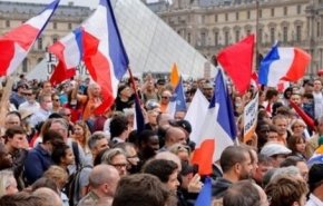تظاهرات چپ گراها و فعالان محیط زیست در فرانسه