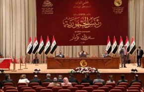 البرلمان العراقي يمدد فصله التشريعي