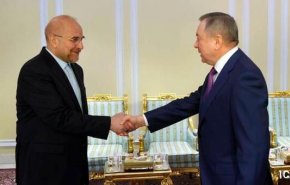 قاليباف يؤكد على تعزيز العلاقات الاقتصادية مع بيلاروسيا في مواجهة الحظر