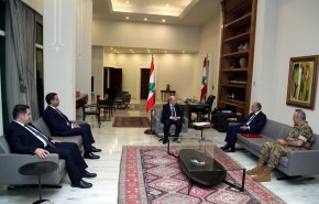الوفد اللبناني سلم رئيس الجمهورية المستند الرسمي حول ترسيم الحدود البحري