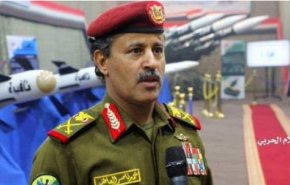 وزیر دفاع یمن: ائتلاف سعودی بین موشک و آتش بس یکی را انتخاب کند