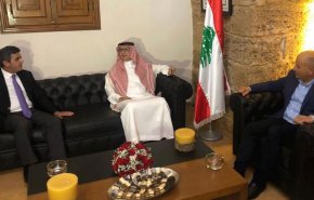 بالفيديو/نائب 'قواتي': علينا الالتزام بتعليمات السعودية حول لبنان!
