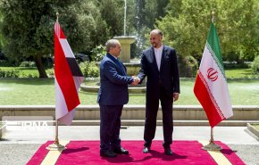 وزير الخارجية يستقبل نظيره السوري في طهران + فيديو