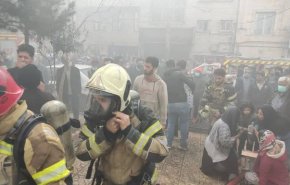 آتش‌سوزی برج ۱۵ طبقه مسکونی در تهران/ ۱۰۰ نفر نجات یافتند