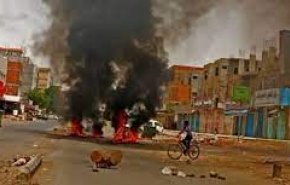 بالفيديو.. توتر وانفلات أمني في مناطق اليمن التي تسيطر عليها السعودية والامارات