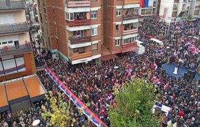 'كوسوفو' يشهد مظاهرة احتجاجية هي الأوسع نطاقا منذ العام 1999