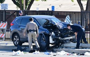 بالفيديو .. سيارة تصدم حشدا من الشرطيين المتدربين في لوس أنجلوس وتصيب 25 منهم