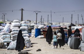 العراق يعلن إعداد خطة جديدة باستئناف عودة نازحيه من مخيم الهول السوري


