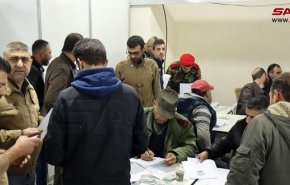 تسوية أوضاع أكثر من ألف مطلوب في حمص السورية