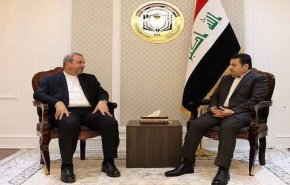 السفير الإيراني لدى بغداد یلتقي مستشار الأمن القومي العراقي