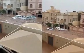 سیلاب شدید در عربستان؛ خسارات شهروندان و دو کشته در سیل جده+ ویدیو