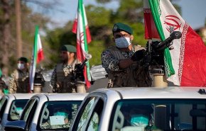 تعزيزات عسكرية إيرانية إلى الحدود مع العراق منعا لتسلل الارهابيين