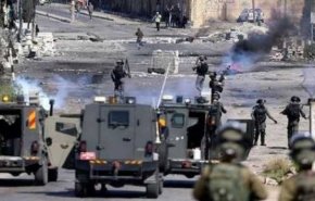 درگیری فلسطینیان با نظامیان صهیونیست در کرانه باختری/ چندین فلسطینی مجروح شدند