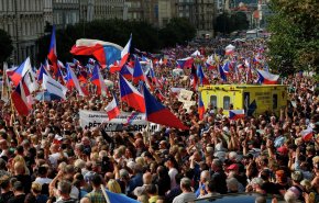 تظاهرات مردم چک علیه سیاست‌های دولت در حمایت از اوکراین