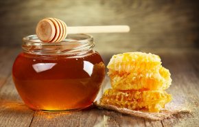 كيف تميز بين العسل الأصلي والمغشوش؟ 