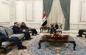  الرئيس العراقي يشدد بشمول جميع الشهداء في مناطق البلاد بحقوق متساوية 
