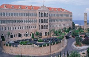 مراسل العالم: بدء جلسة مجلس وزراء لبنان بحضور 17 وزيرا من اصل 24
